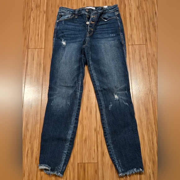 NWOT KanCan Distressed Jeans - Picture 1 of 9